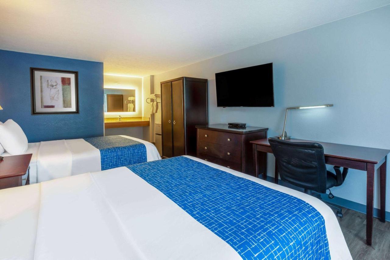Travelodge By Wyndham Charles Town - Harpers Ferry Zewnętrze zdjęcie
